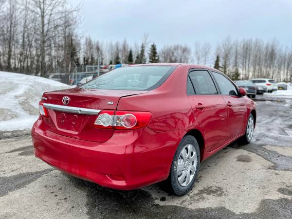 2012-toyota-corolla-LE-80k-miles-3of3