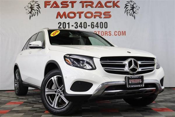 2018-mercedes-benz-glc-300-3of3
